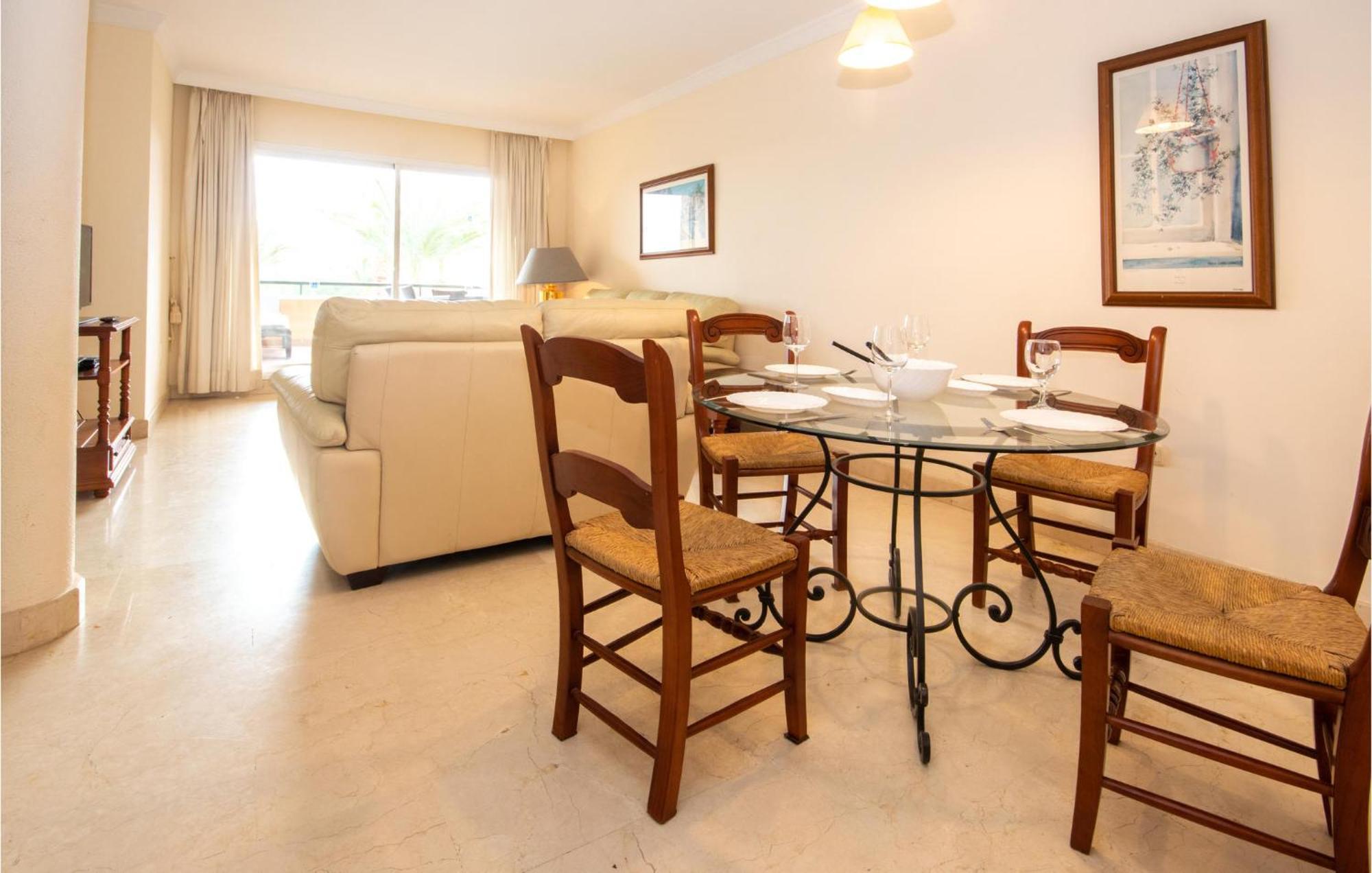 Beautiful Apartment In Marbella-Elviria Exteriér fotografie